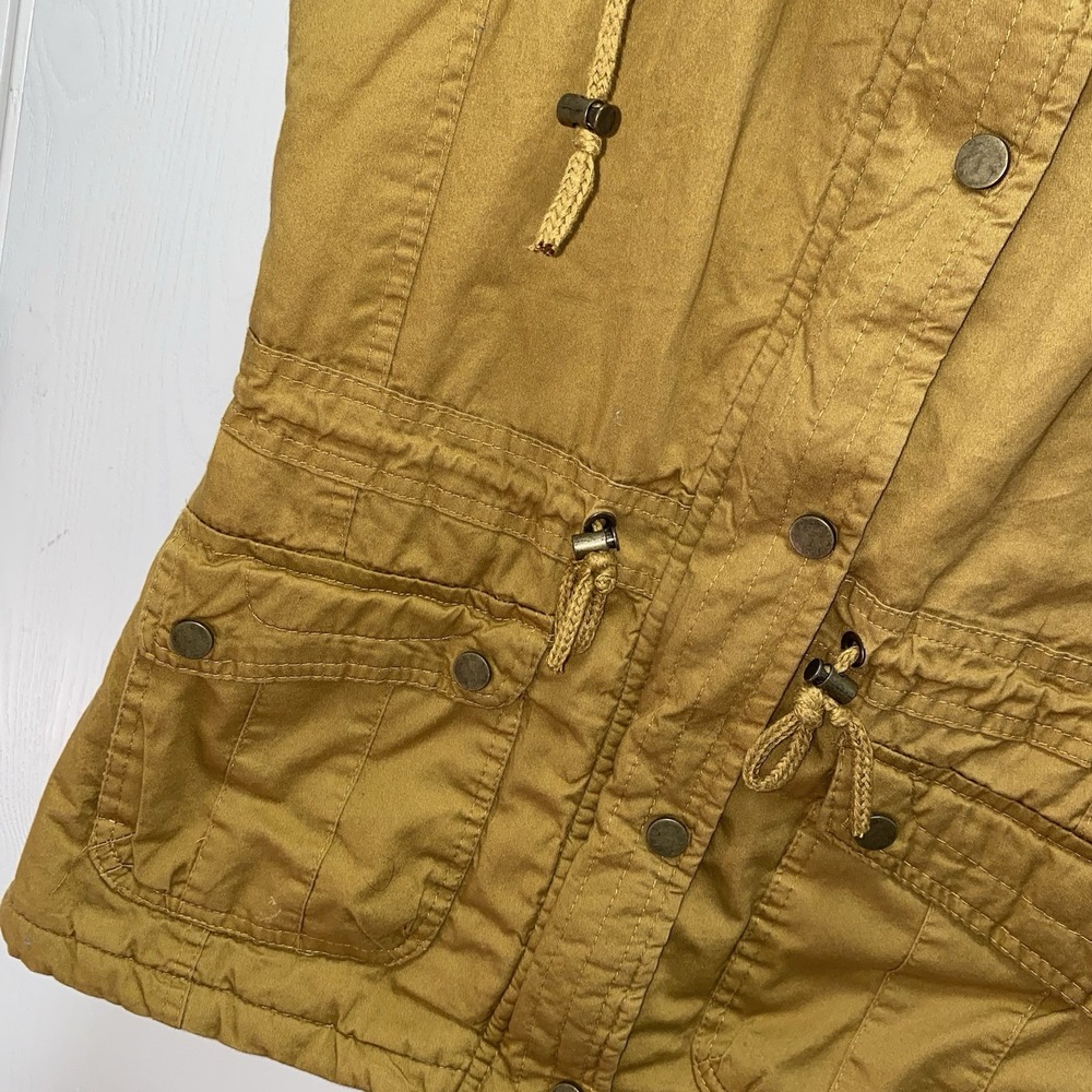 YMI Mustard Faux Fur Lined Cinched Waist‎ Hooded Vest Large Women's Snap Front - Picture 3 of 10